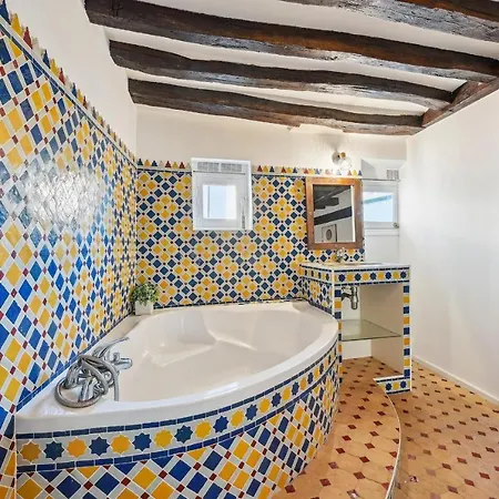 Latin Quarter -